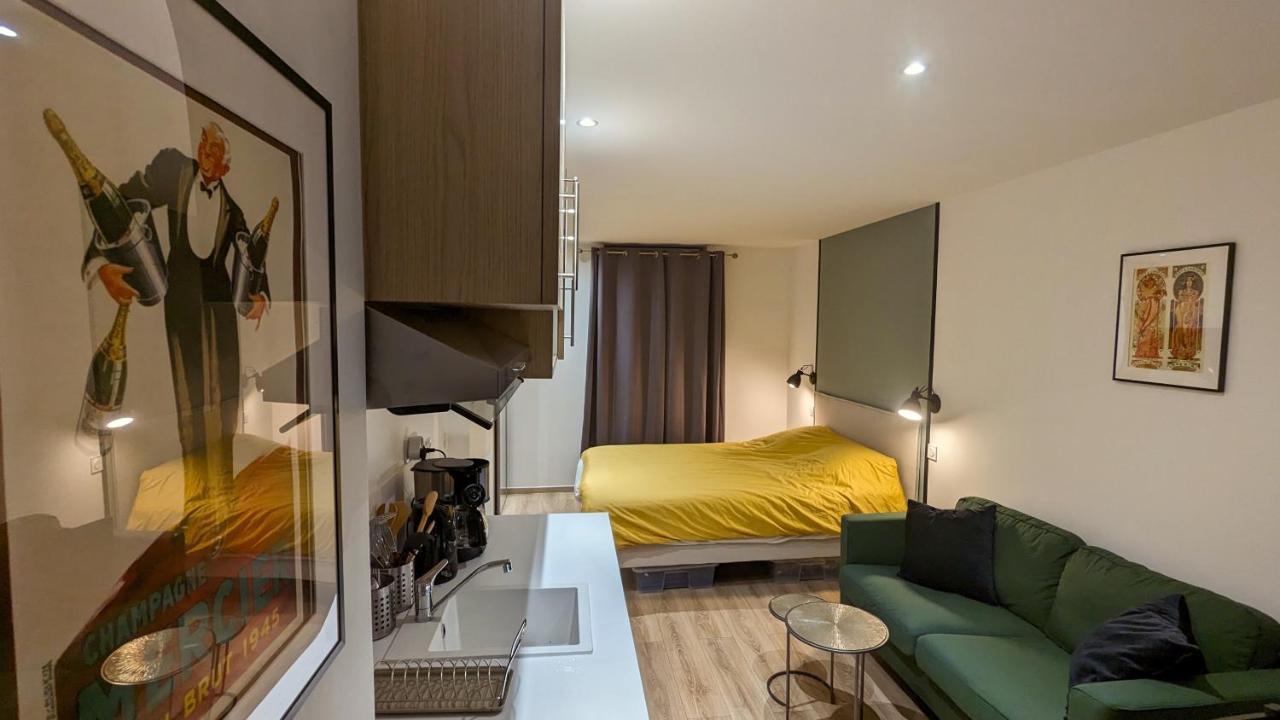 Apartament Le Petit Meslier, 15 Min Cathedrale - Old Town Reims Zewnętrze zdjęcie